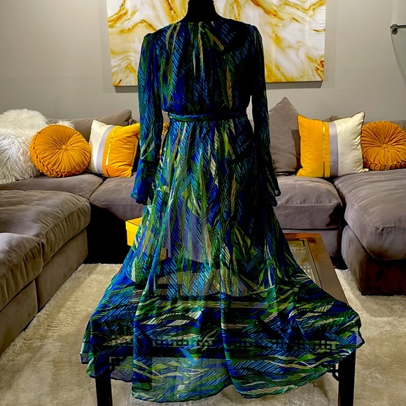 🛑🛑🛑 SOLD High low dress, size XL - Picture 3 of 4